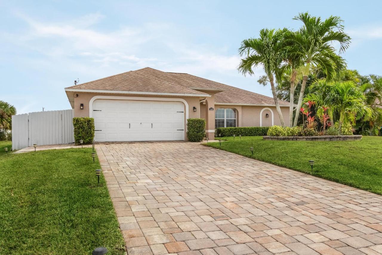 Villa Three Sisters - Roelens Vacations Cape Coral Exterior foto