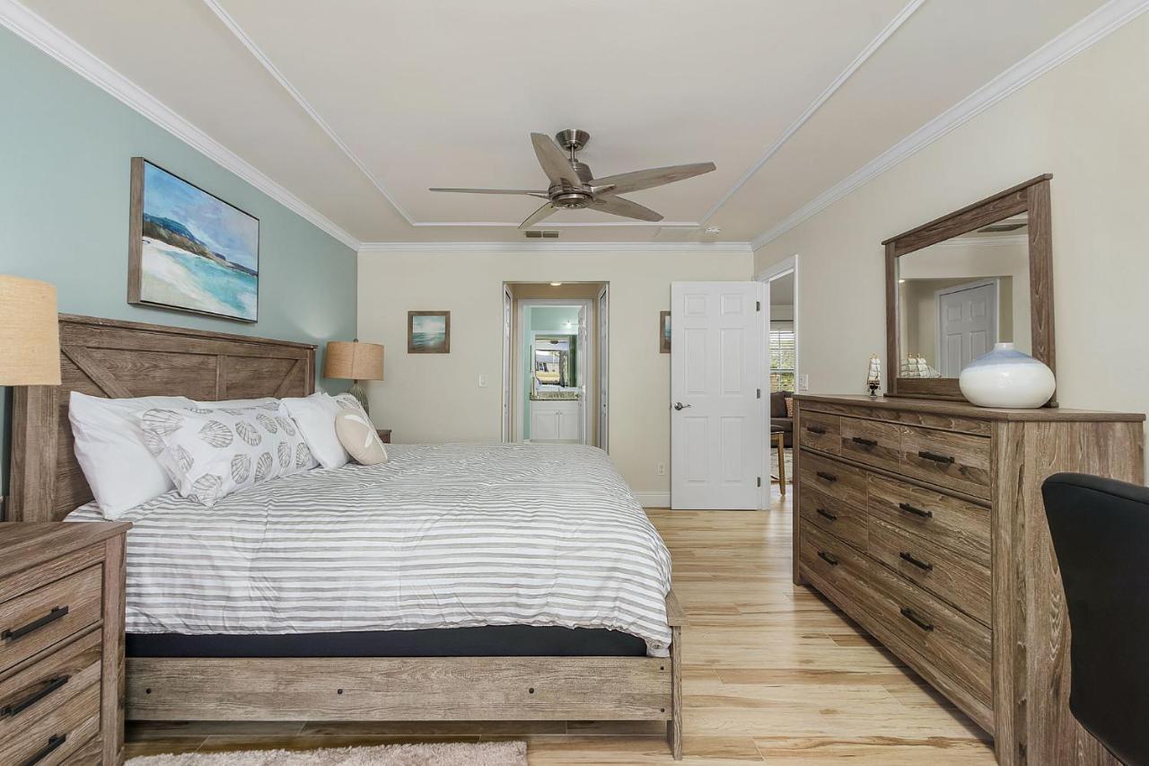 Villa Three Sisters - Roelens Vacations Cape Coral Exterior foto